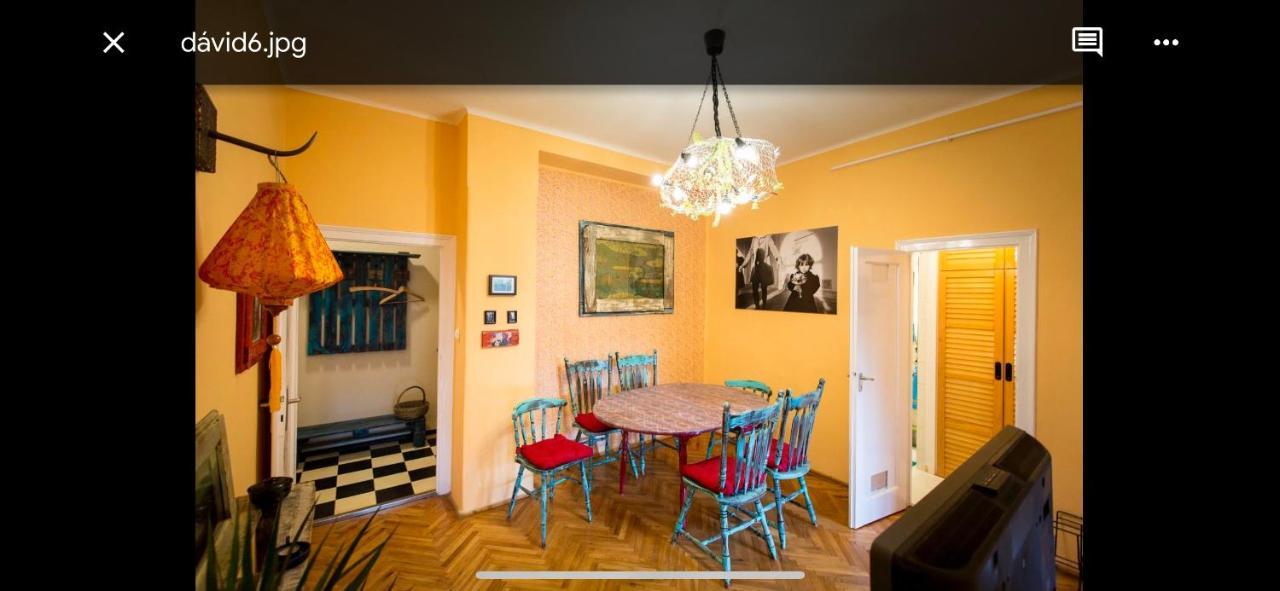 Apartment Cosy Art Flats In Central